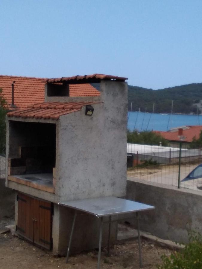 Villa House " Bond " Tisno Exterior foto