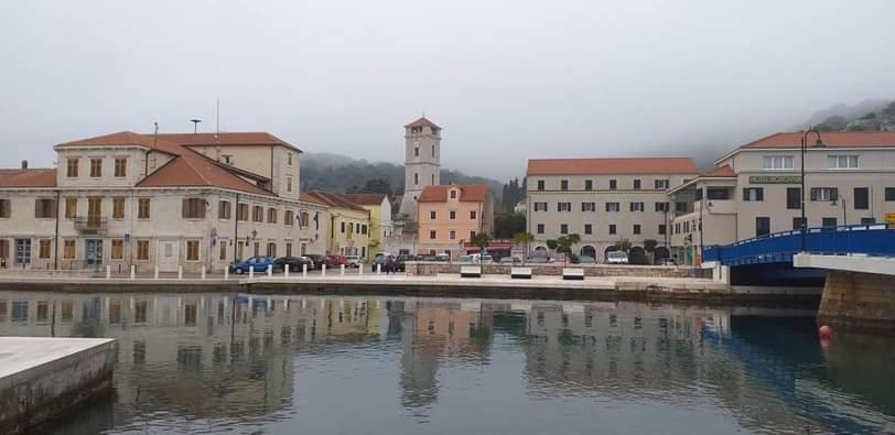 Villa House " Bond " Tisno Exterior foto